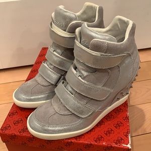 GUESS Women’s Silver Suede Wedge Sneakers - Size 7.5
